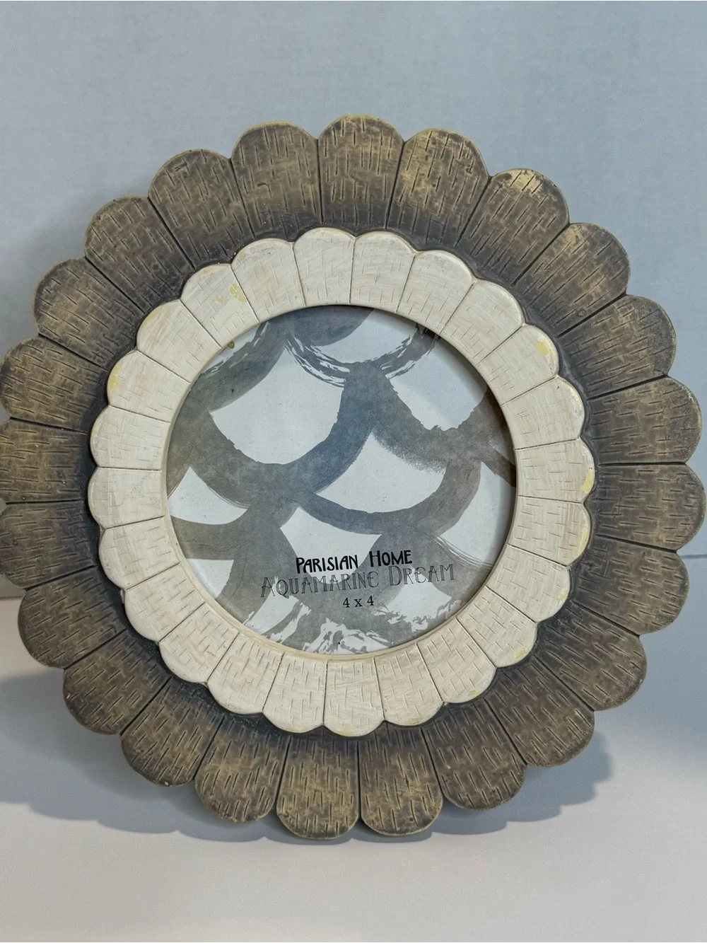 Parisian Home Aquamarine Dream 4x4 Round Sunflower Frame